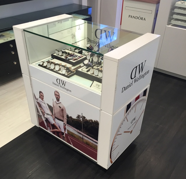 Daniel store wellington chadstone